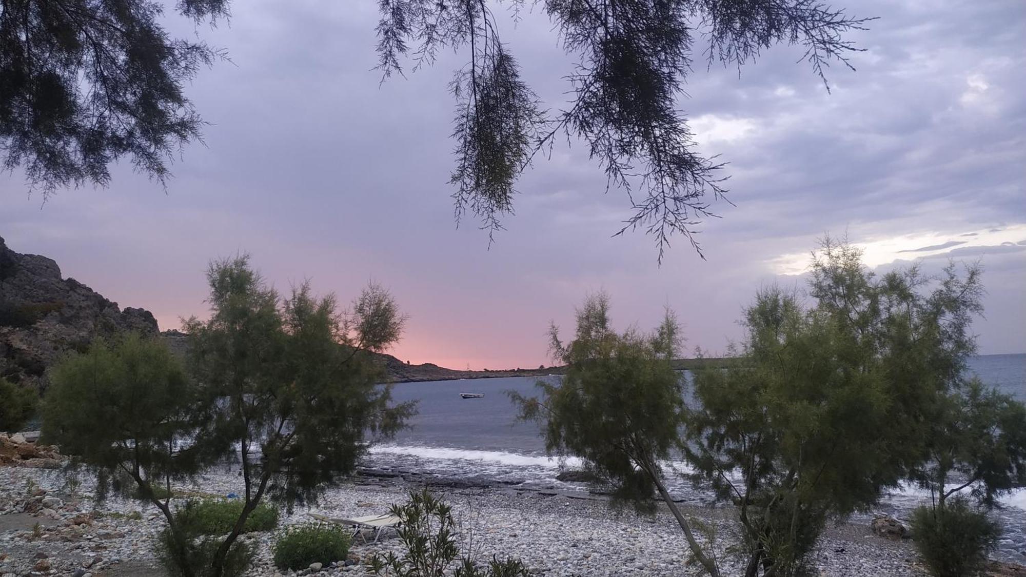 Georgoshouse Lykos Beach Sfakia Livaniana Exterior foto